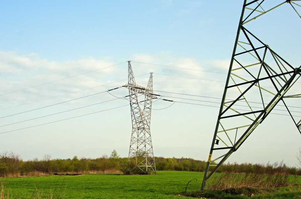 Power transmission lines